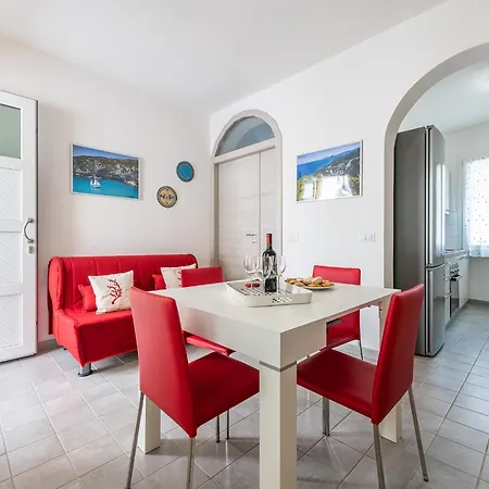Ampia Casa Con Terrazza Dorgali