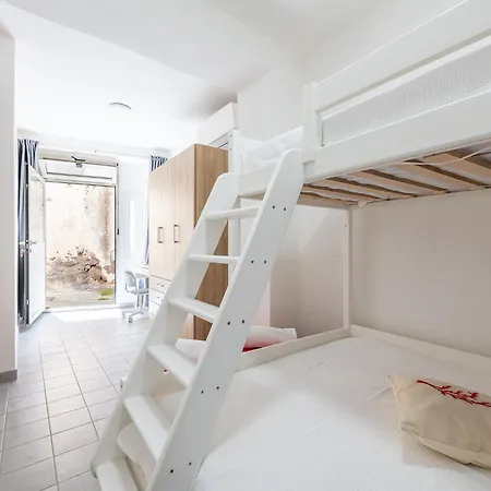Ampia Casa Con Terrazza Casa vacanze *