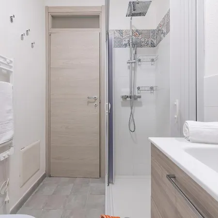 Ampia Casa Con Terrazza Casa vacanze *